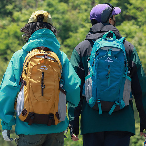 户外徒步登山包大容量骑行双肩包