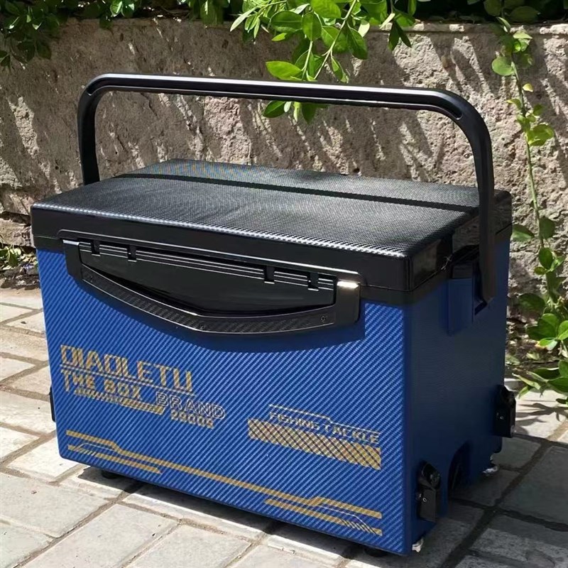 新款29升防刮钓箱体机甲钓鱼箱四脚升降平板钓箱轻量便收纳