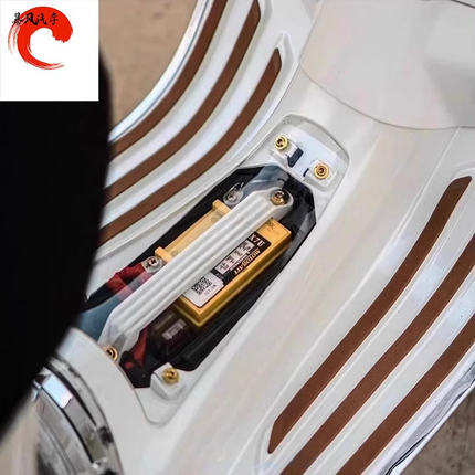 适用于维斯帕Vespa150改装春天冲刺透明缸头盖电池盖透明系列风格