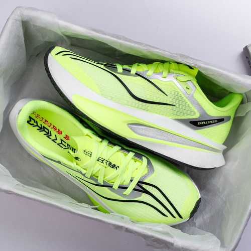 李宁飞电6C跑步鞋男2026春季新款反光䨻丝轻质透气竞速比赛跑鞋