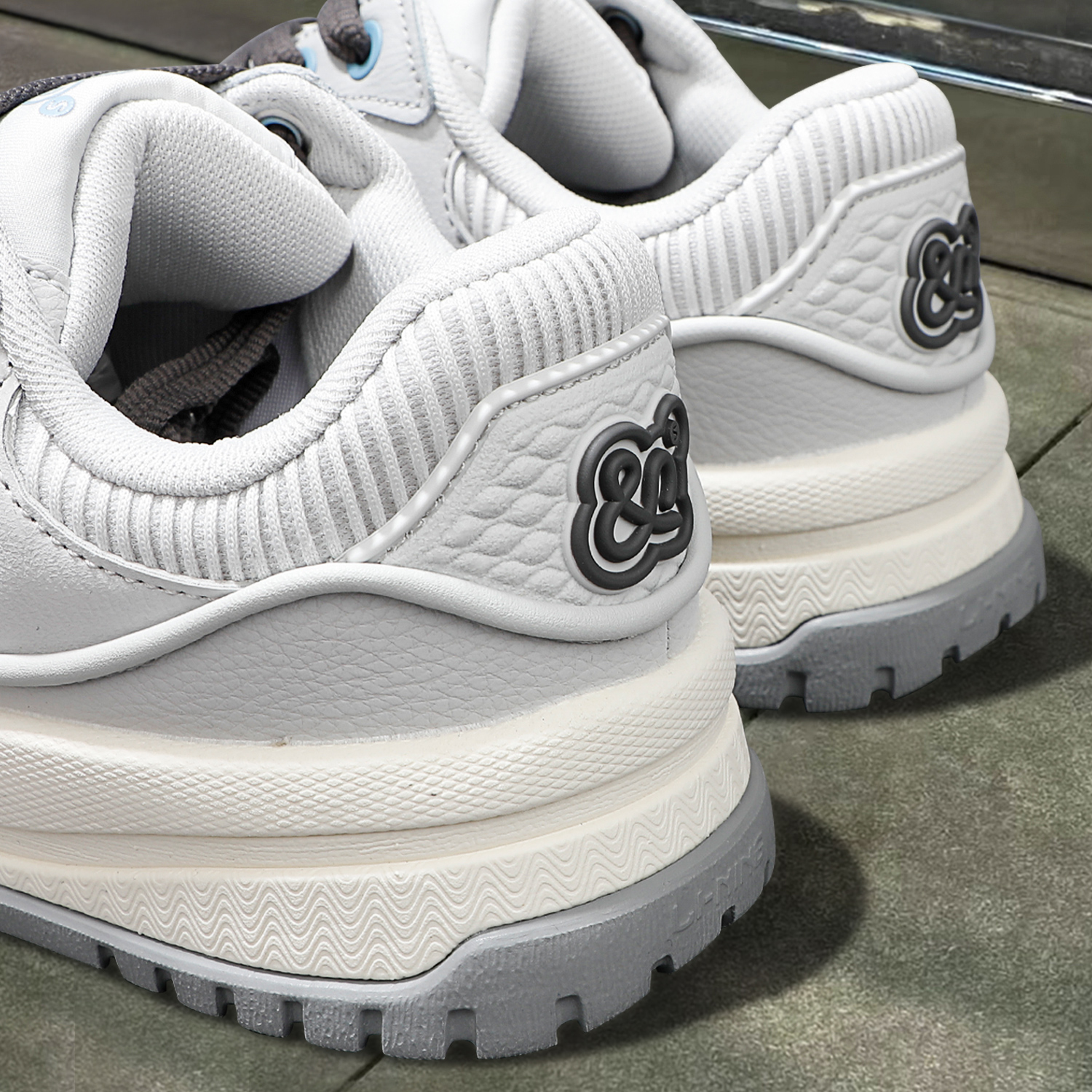 李宁布欧厚款板鞋女款2025冬季新款软底面包鞋舒适休闲鞋防滑女鞋