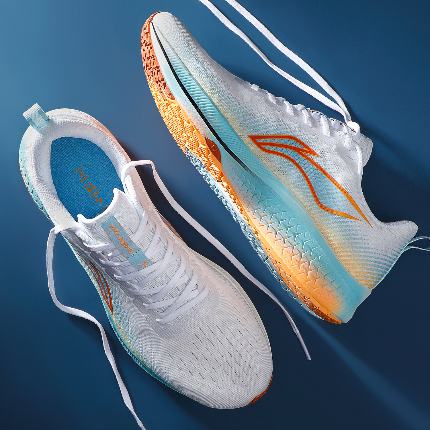 李宁赤兔8代跑步鞋男2025新款健身训练跑鞋网面透气运动鞋男鞋