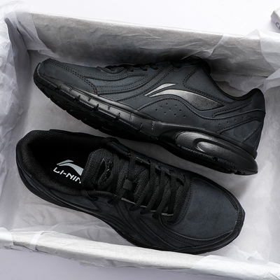 李宁轻质跑步鞋男2025冬季新款软弹男鞋黑色防水运动鞋休闲慢跑鞋