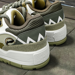 李宁秋冬款加厚板鞋男鞋2025冬季新款001 BTC舒适软弹防滑休闲鞋