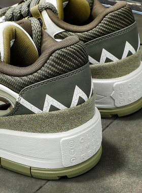 李宁秋冬款加厚板鞋男鞋2025冬季新款001 BTC舒适软弹防滑休闲鞋