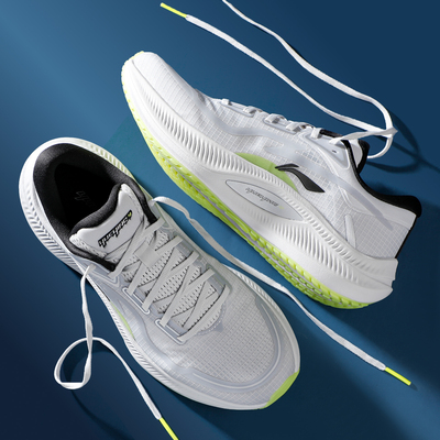 李宁越影4代跑步鞋男女款2025新款情侣跑鞋网面透气运动鞋ARHV001