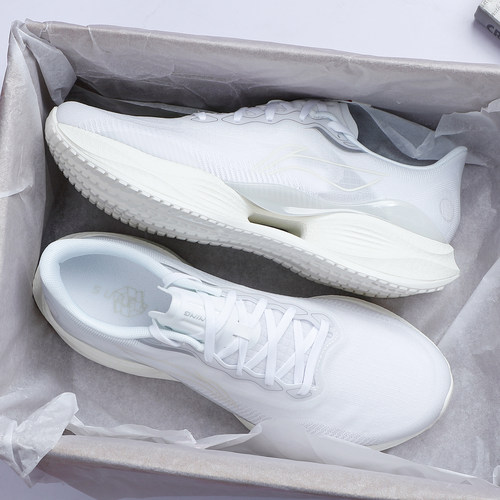 李宁超轻22跑步鞋男鞋专业减震回弹中考体育训练轻便透气运动鞋男