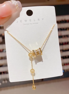 新款镶钻小蛮腰吊坠流苏锁骨链个性时尚轻奢设计项链女百搭配饰品