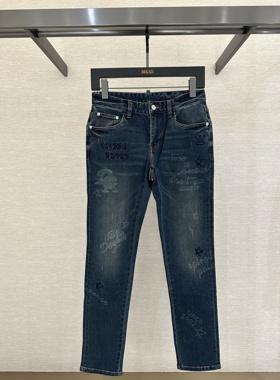 DEGAIA 鼎锋秋冬推荐 男士时尚字母涂鸦印花牛仔裤 DUFBAN080270