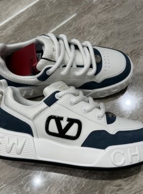 V-LAX 26秋冬新款 男士时尚logo拼色系带厚底休闲鞋 VL16238C19F