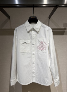 DEGAIA 26春夏新款 男士爱心刺绣双口袋翻领长袖衬衫DUIAAJ330150