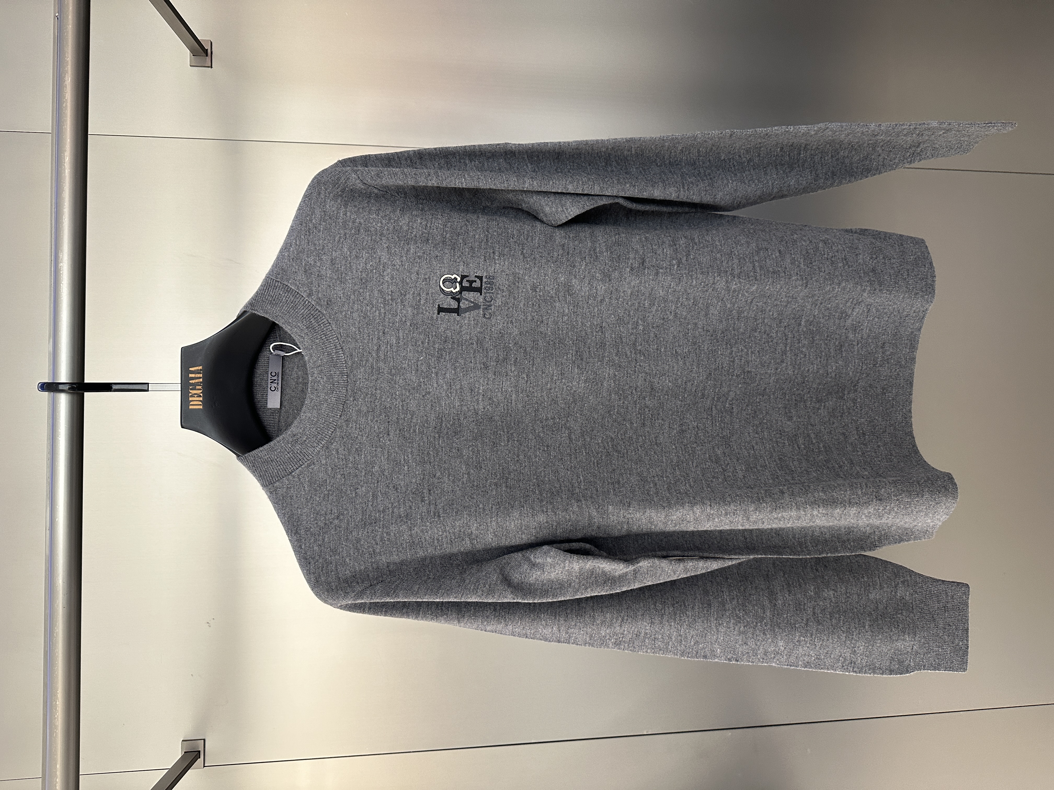 CNC 25秋冬新款 男士时尚胸前字母刺绣圆领长袖毛衫811G352021