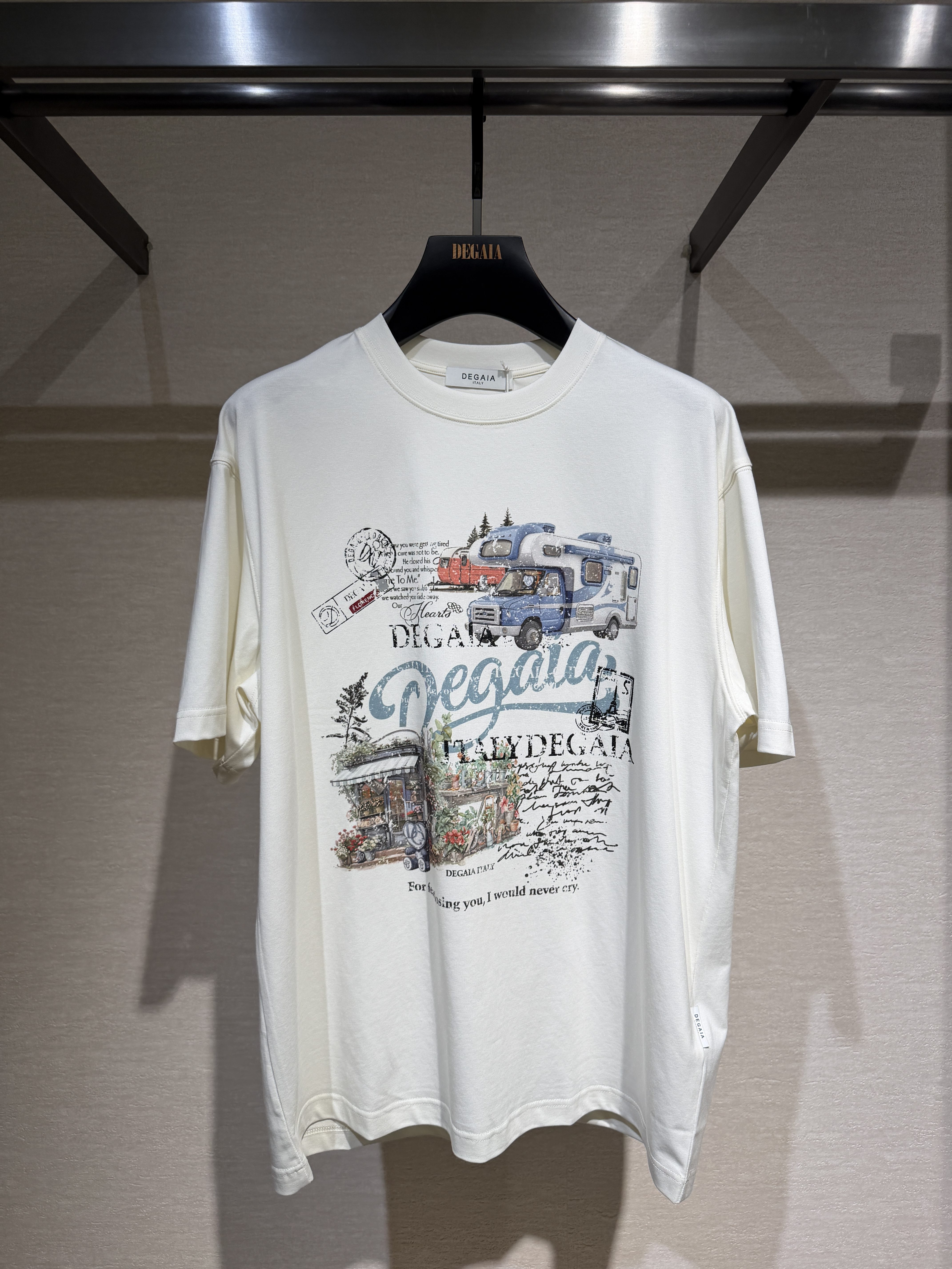 DEGAIA 26春夏新款 男士字母汽车图案印花短袖T恤DUI AAT201235,男装,T恤,淘宝优惠券,粉丝福利购,淘宝优惠卷