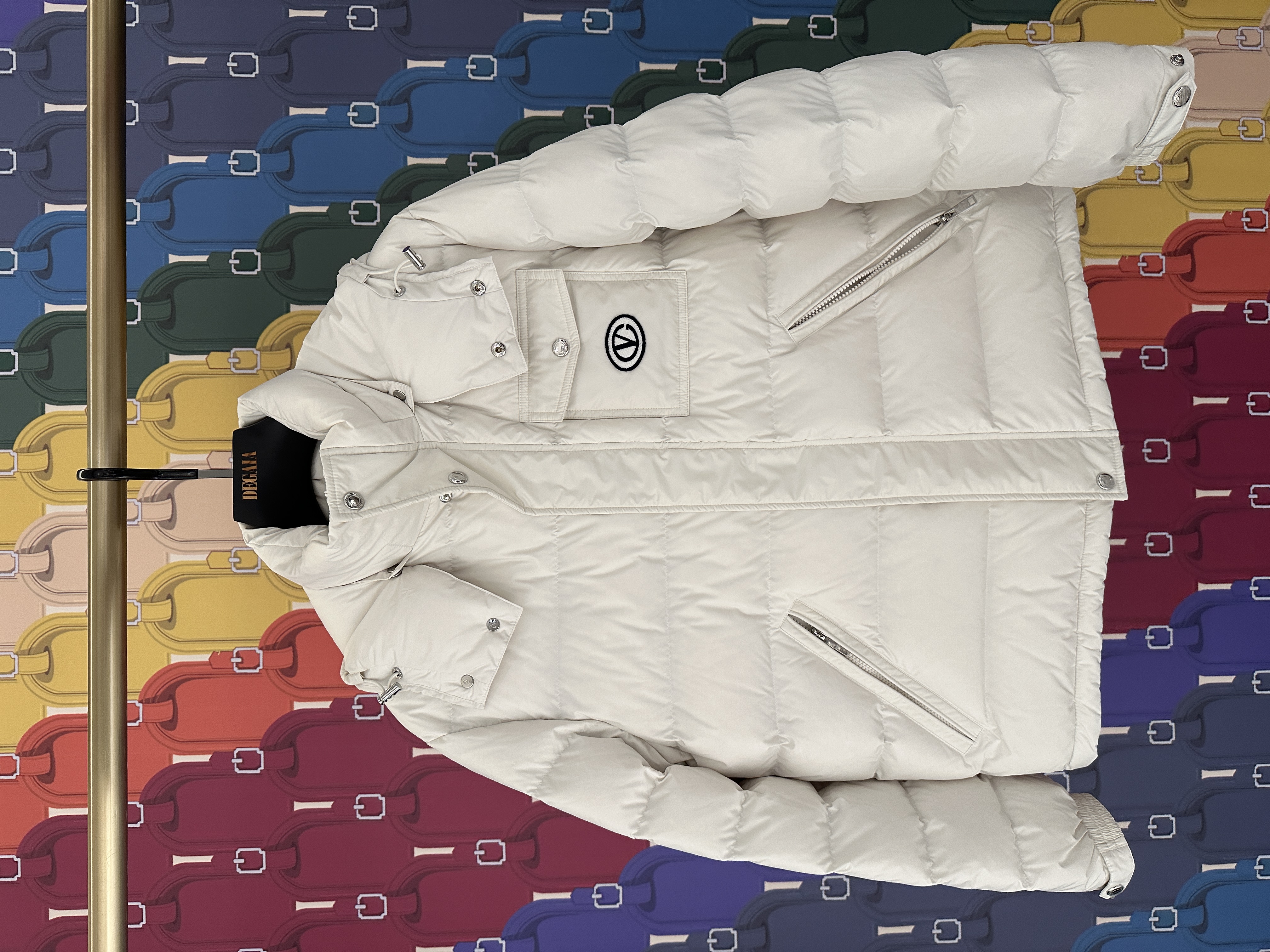 Giovanni Valentino 25秋冬新款 男士口袋连帽羽绒服 VT55366021