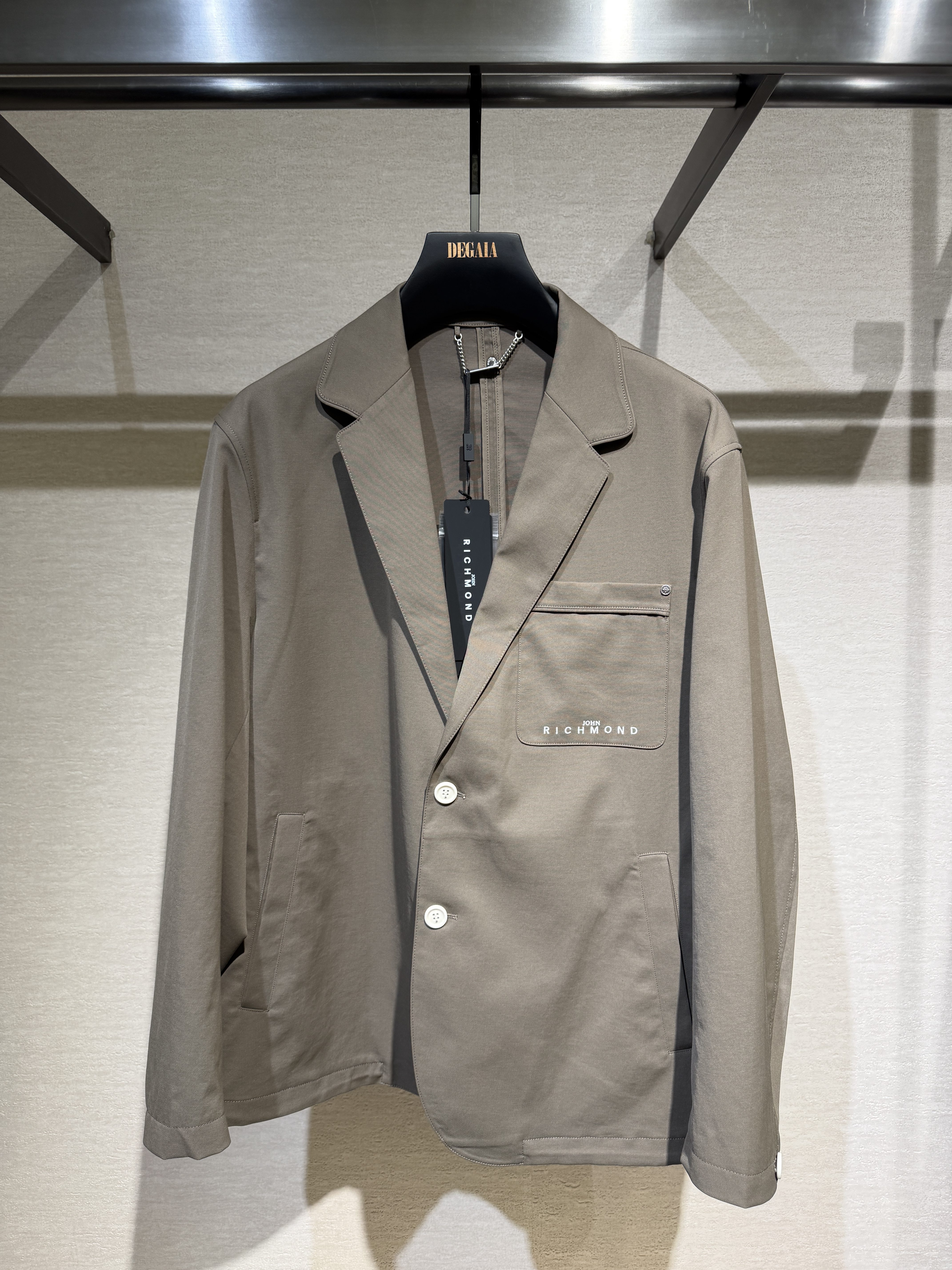 John Richmond 26春夏新款 男士口袋字母刺绣西服JUIAAX160815,男装,西服,淘宝优惠券,粉丝福利购,淘宝优惠卷