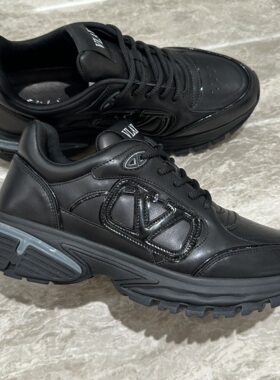 Chishaluo 25秋冬新款 男士时尚字母系带厚底休闲鞋 CH685032C01F