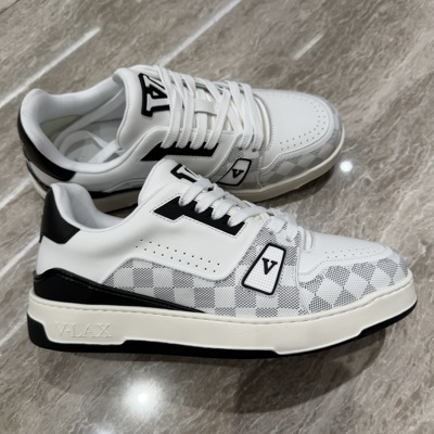 Chishaluo驰莎洛 26春夏新款 男士时尚字母格纹休闲鞋 VL162291B