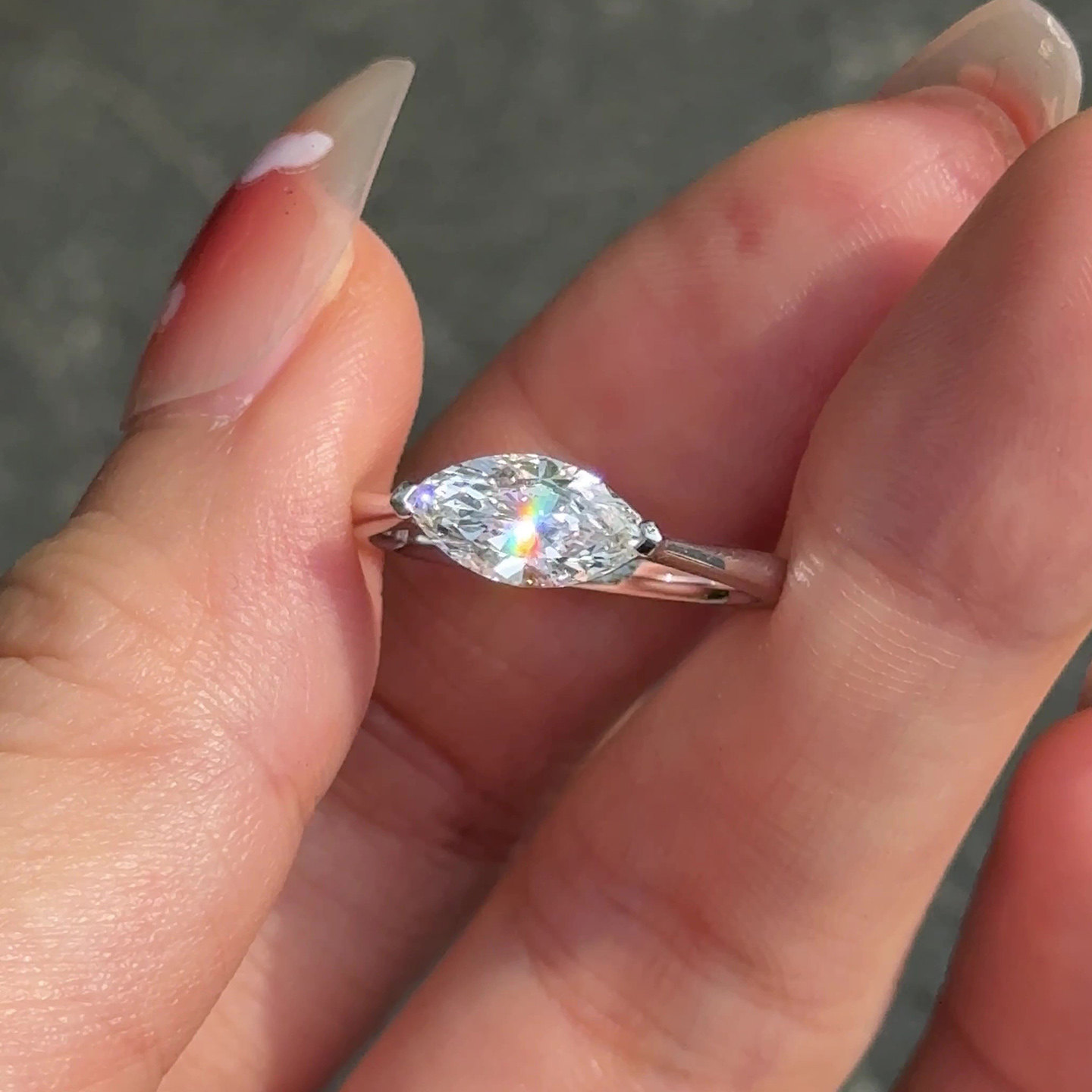 马眼求婚钻戒1克拉PT950铂金戒指轻奢璀璨经典款人工合成钻石钻戒,珠宝/钻石/翡翠,合成（处理）钻石手饰,淘宝优惠券,粉丝福利购,淘宝优惠卷