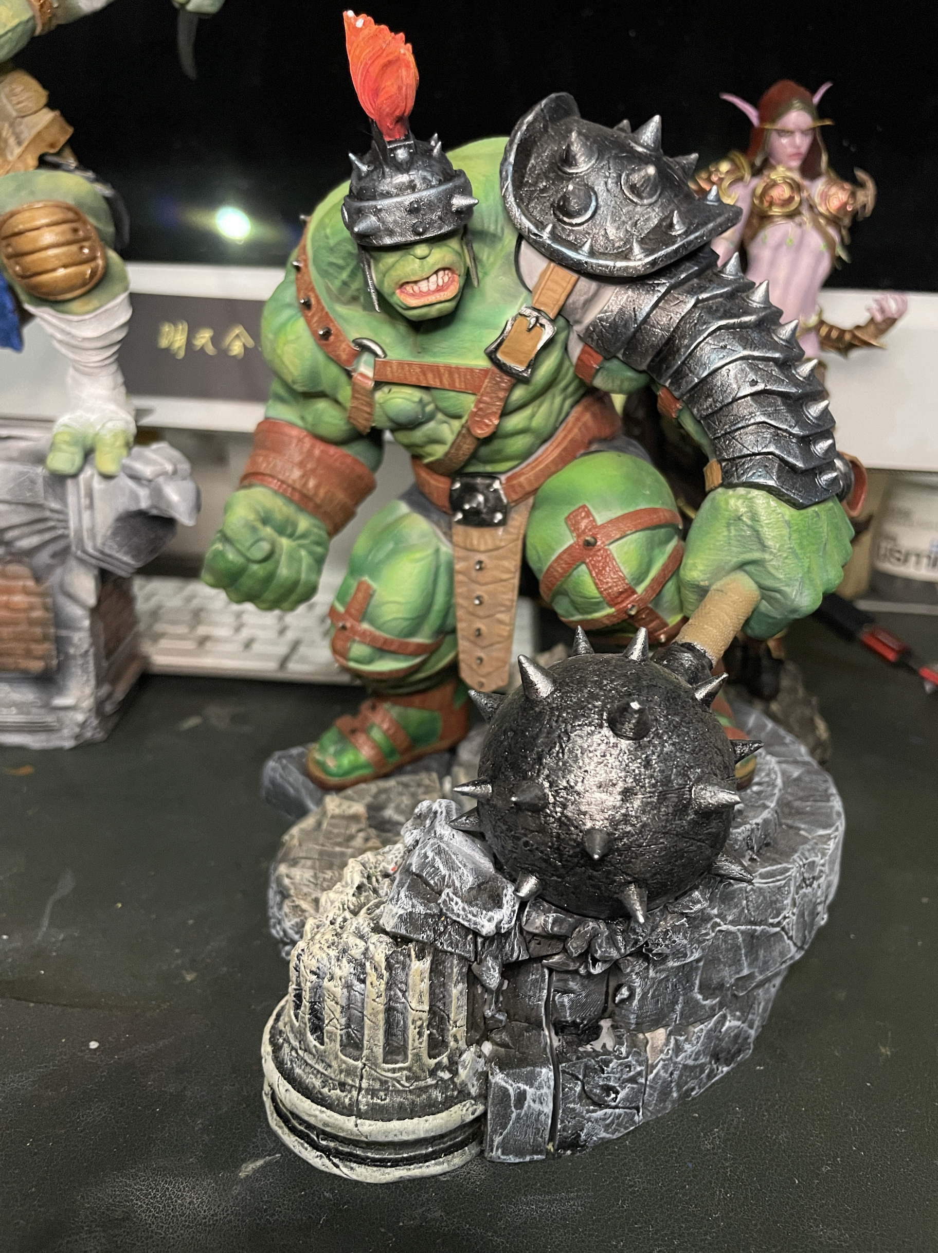 绿巨人浩克手办雕像GK成品 19cm 现货一体