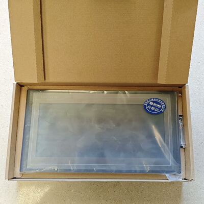 昆仑通态触摸屏 TPC1061Ti(TX) ，内袋未开封