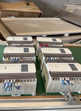 信捷PLC，型号XD3一24T一E，成色九五新，功能正常包好