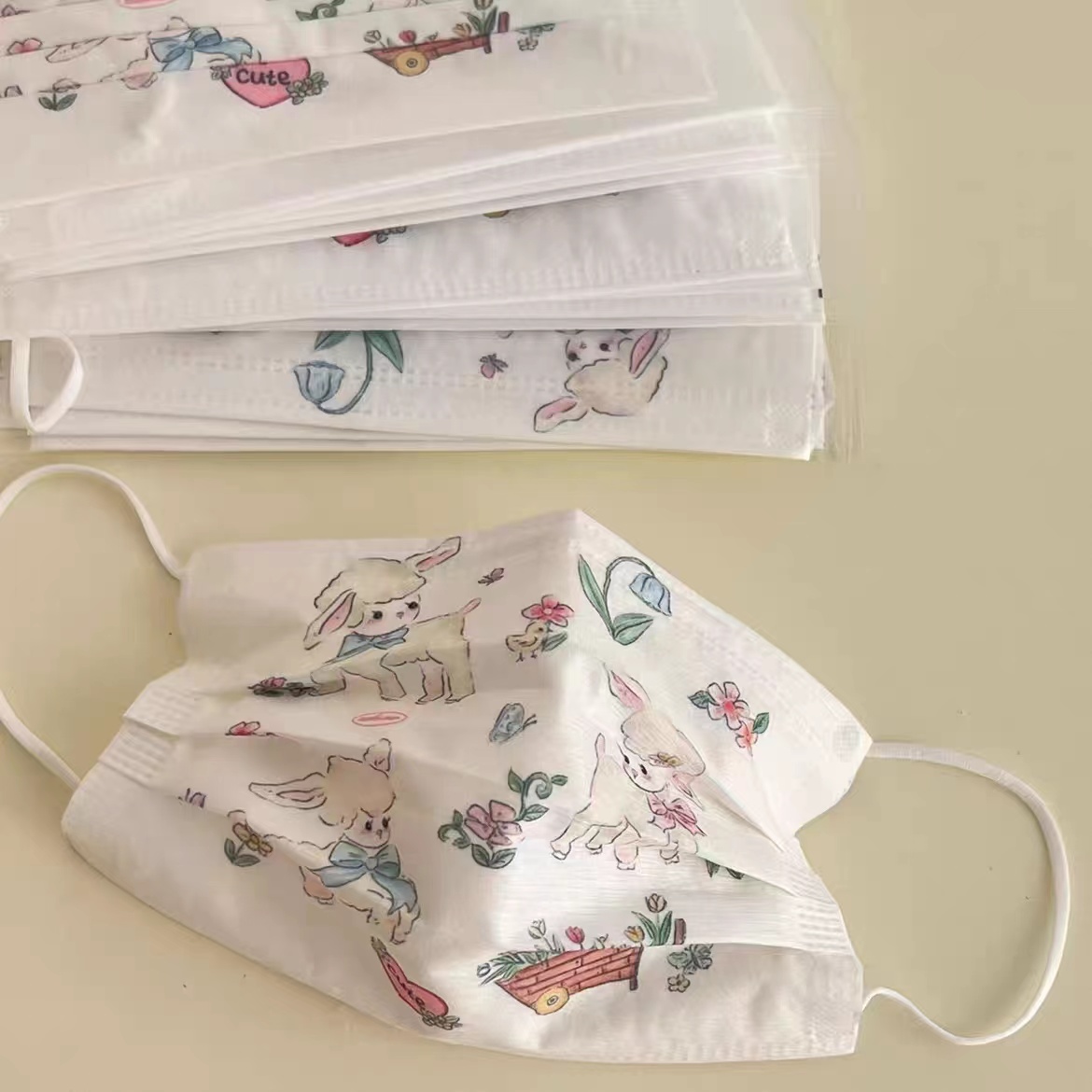 防病菌飞沫三层防护一次性口罩