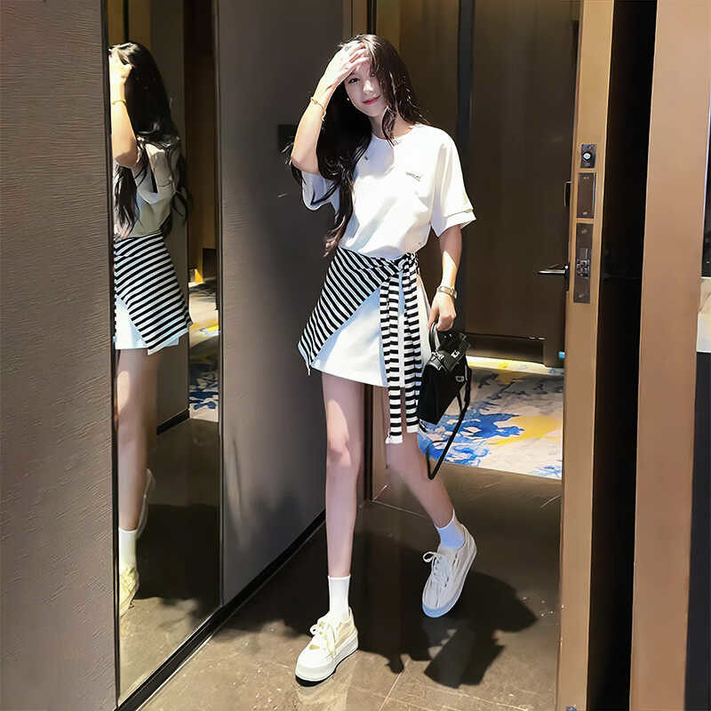 慵懒风运动服套装女夏季宽松显瘦时尚减龄短袖T恤裙裤休闲三件套