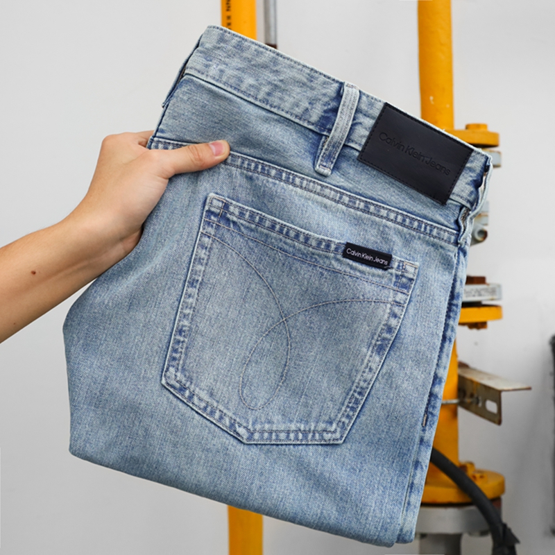 美版正品Calvin Klein高街休闲直筒百搭CK牛仔裤水洗磨白浅色长裤