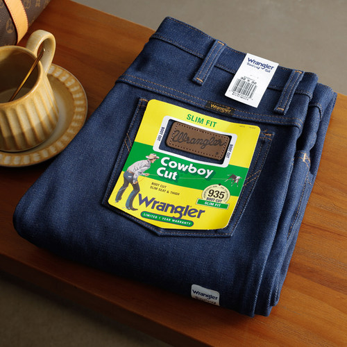 Wrangler威格935男士微喇牛仔裤