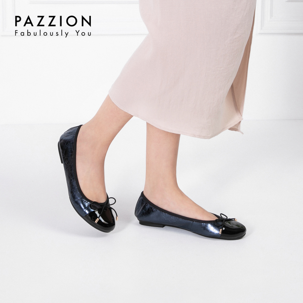 PAZZION2019夏季新款蝴蝶结拼接牛皮折叠鞋 休闲浅口圆头平底鞋女