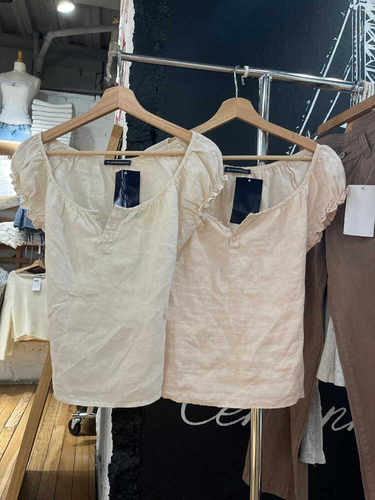 泡泡袖三粒扣杏粉色棉麻可爱