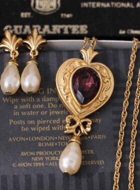 Vintage紫色水晶水滴珠优雅项链