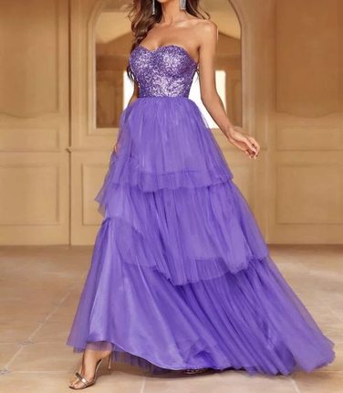 外贸单紫罗兰显白2026春季新款性感抹胸修身显瘦蛋糕裙无袖连衣裙