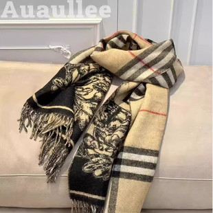 限时抢购氛围绝了 战马格纹双面两用羊毛羊绒围巾秋冬披肩围脖女