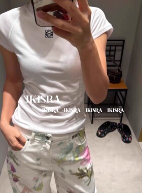 博主同款！爆款强推！25-7 夏季直角肩短袖女刺绣图案显瘦T恤