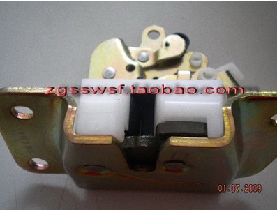 东风风行菱智一汽自由风锁块锁体