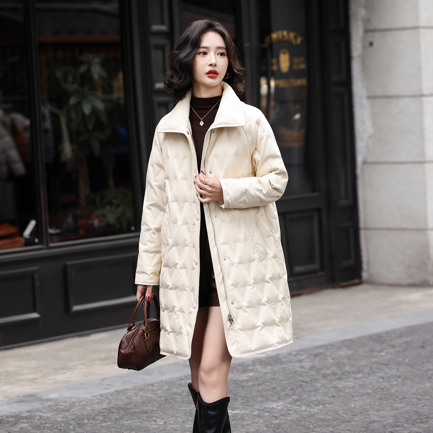 海宁真皮羽绒服女中长款冬季新款时尚宽松加厚白鸭绒绵羊皮衣外套