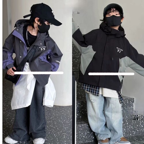 9011迪家带帽冲锋衣外套童装春款男女童拼色拉链衫中童