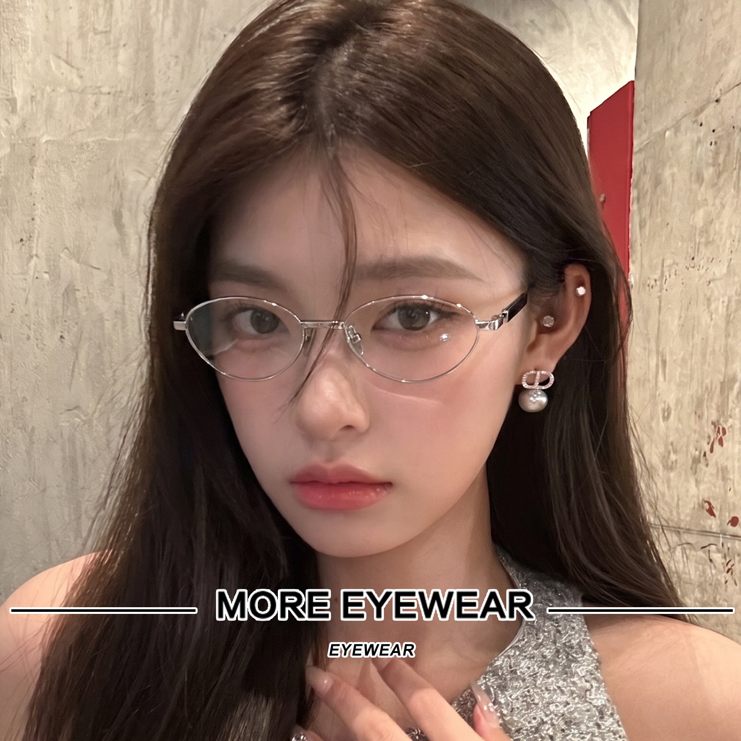 2025新品GM联名款眼镜架银色椭圆猫眼超轻纯钛素颜平光镜女MM216