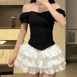 Street style short sleeved fishbone waist cinching chest pad