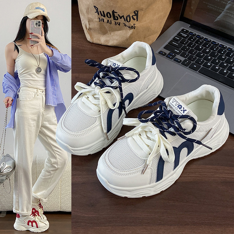 小白运动鞋女2026新款春秋季爆款轻便阿甘鞋厚底老爹鞋百搭跑步鞋