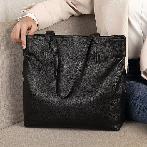 包包女时尚风百搭真皮女包