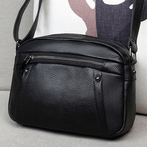 新款时尚百搭宽带头层牛皮单肩包