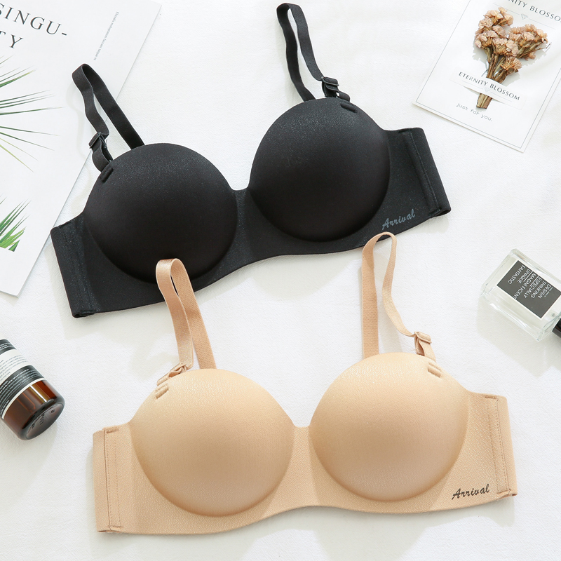 半杯加厚聚拢光面无痕隐形女内衣