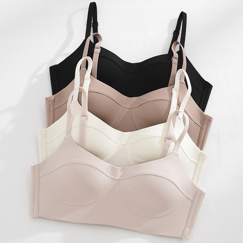 防下垂聚拢薄款全罩杯内衣无痕