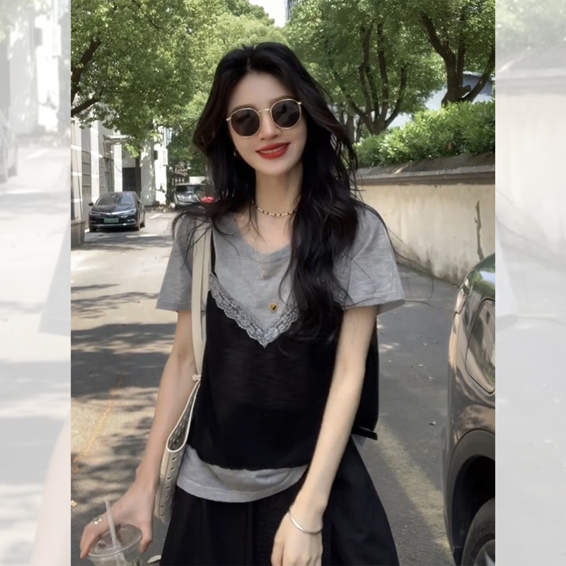 小个子灰色假两件吊带针织冰丝修身短款上衣女夏季正肩短袖t恤薄