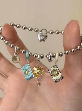 塔罗秘境复古做旧塔罗牌日月星辰手链小众独特设计高级感手链女