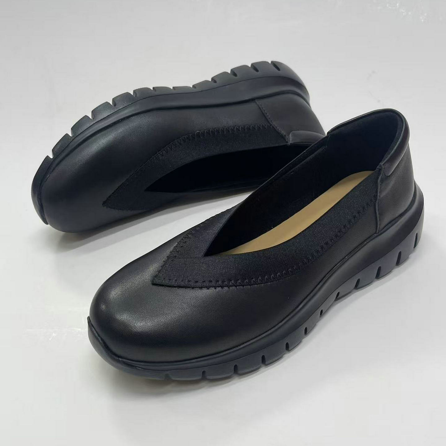 ESKEIN轻便运动软底妈妈鞋中老年