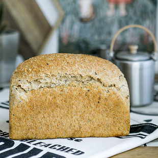 德南面包房-全麦亚麻籽粗面包 无添加蔗糖可切片偏酸咸轻卡