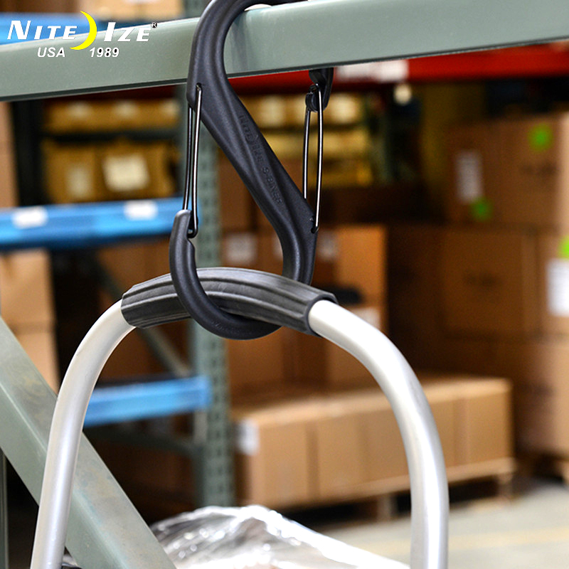 户外钥匙扣奈爱多彩8字扣挂扣